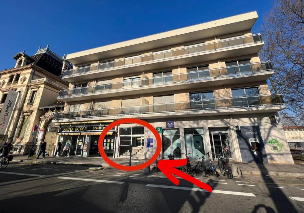 Le Monplaisir - T2 Cosy - Proche Du Metro Apartment Lyon Ngoại thất bức ảnh